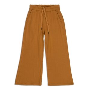 Lululemon pants, Bound To Bliss High-Rise 8 Pant, mustard yellow, size 8
